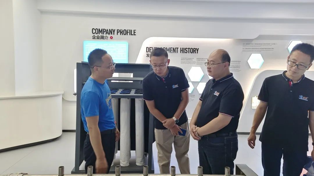 泰祺教育江蘇校區校長劉民成一行走訪我司進行考察交流插圖1 泰祺教育江蘇校區校長劉民成一行走訪我司進行考察交流插圖1