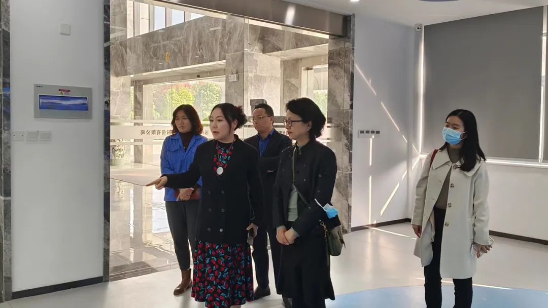 園區人大工委（政協工作聯絡委）副主任孫燕燕一行走訪協昌環保插圖