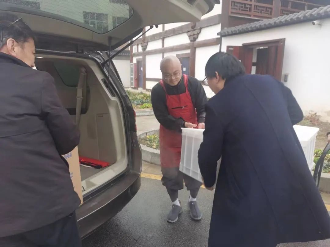 寒冬添暖 萬事“粥”全!協昌環保為員工送上愛心臘八粥插圖1 寒冬添暖 萬事“粥”全!協昌環保為員工送上愛心臘八粥插圖1