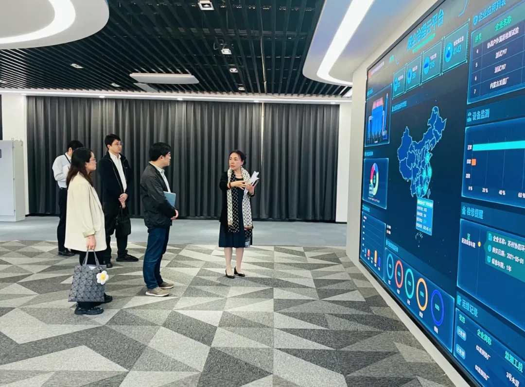 北京蘇州市社保中心副主任朱敏峰一行蒞臨我司開展政協提案工作調研